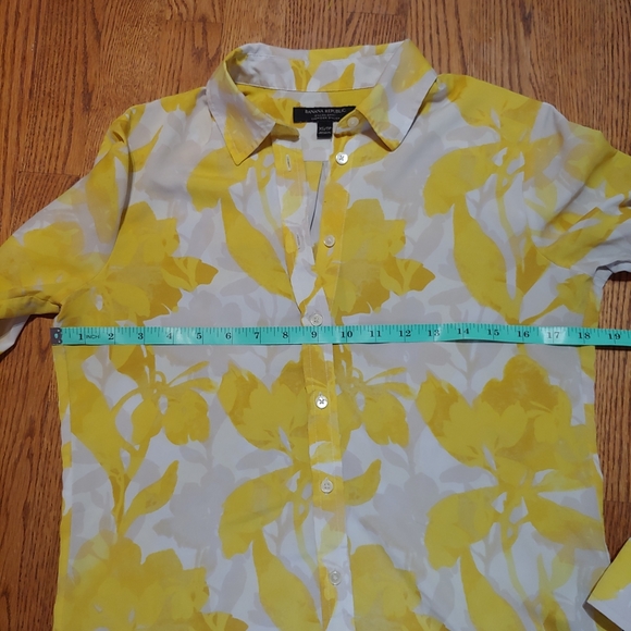 Banana Republic Dillon Shirt - Picture 3 of 6